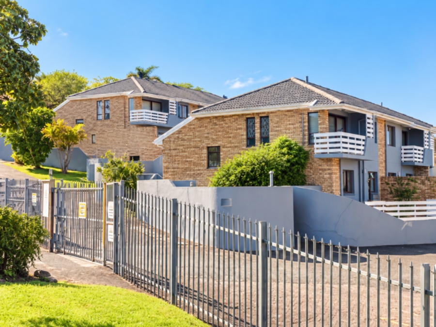 To Let 2 Bedroom Property for Rent in Beacon Bay Eastern Cape
